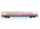 Voiture de 1�re cl � couloir central TEE de la DB �p IV