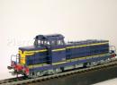 BB66118 en livr�e bleue bandes jaunes