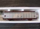 Wagon couvert � parois coulissantes des SJ
