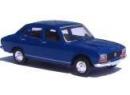 Peugeot 504 bleu amiral