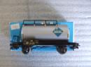 Wagon citerne � essieux ARAL