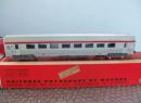 Voiture inox �p IV de la SNCF
