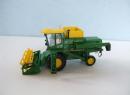 Moissonneuse John Deere