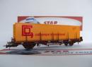 Wagon porte container avec caisse calberson de la SNCf