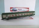 Voiture USI bicolore 2�me classe �p IV de la SNCF
