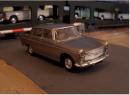 SAI 2120.Peugeot 404 Gris m�tal avec am�nagement int�rieur