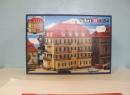 HO 8354- Immeuble avec balcons