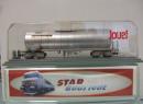 Citerne produits chimiques � bogies SIMOTRA �p IV de la SNCF