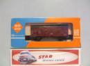 ROCO ref 4315 - Wagon couvert bois � essieux �p IIIb de la DR