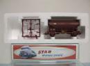 Wagon tr�mie avec couvercle � essieux �p IV de la DB