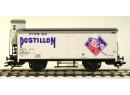 Wagon couvert bois � essieux �p III de la SNCF Vins du POSTILLON