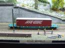 Wagon Sgs 3714 A3avec caisse mobile b�ch�e MAGETRA �p V_VI de la SNCB