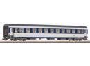 ROCO ref 45819 HO - Voiture lits de 2�me cl �p IV/V SNCF