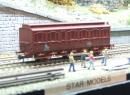 ROCO ref 46336 HO - Ex voiture voyageur transform�e en wagon dortoir SNCF
