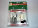 BACHMANN ref 22155 - Passagers debouts lisant le journal