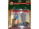 BACHMANN ref 22153 G - Passagers qui attendent debout