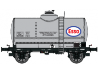 Photo 1/1 : W-006-K-05- Citerne rivet�e, boites d�essieux � coussinets, frein� ,n�567454 �ESSO� 
W-006-E-09 - Citerne rivet�e, boites d�essieux � coussinets, gu�rite serre-freins, n�567463 �ESSO�