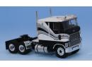 Brekina 85850 HO - Tracteur routier US Ford CLT 9000, noir / blanc / gris argent, 1978