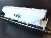 Wagon Céréalier CARGILL – Trix 92016 – Échelle HO – Neuf