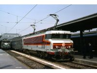 Photo 1/1 : Photo Rail4402
TEE 23 � LE CISALPIN � PARIS-GARE DE LYON > MILANO-CENTRALE
27/03/1982 � PARIS-GARE DE LYON (75)